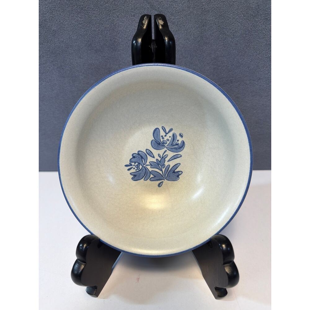Pfaltzgraff Yorktowne Stoneware Cereal Soup Bowl 6" Blue Floral Design Made USA